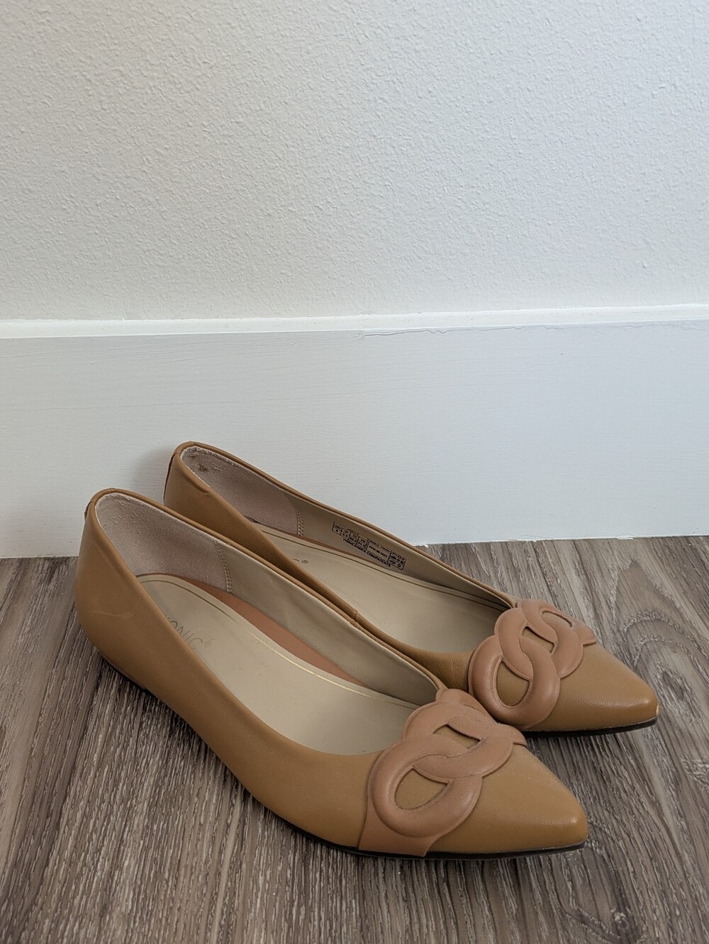 Vionic Flats